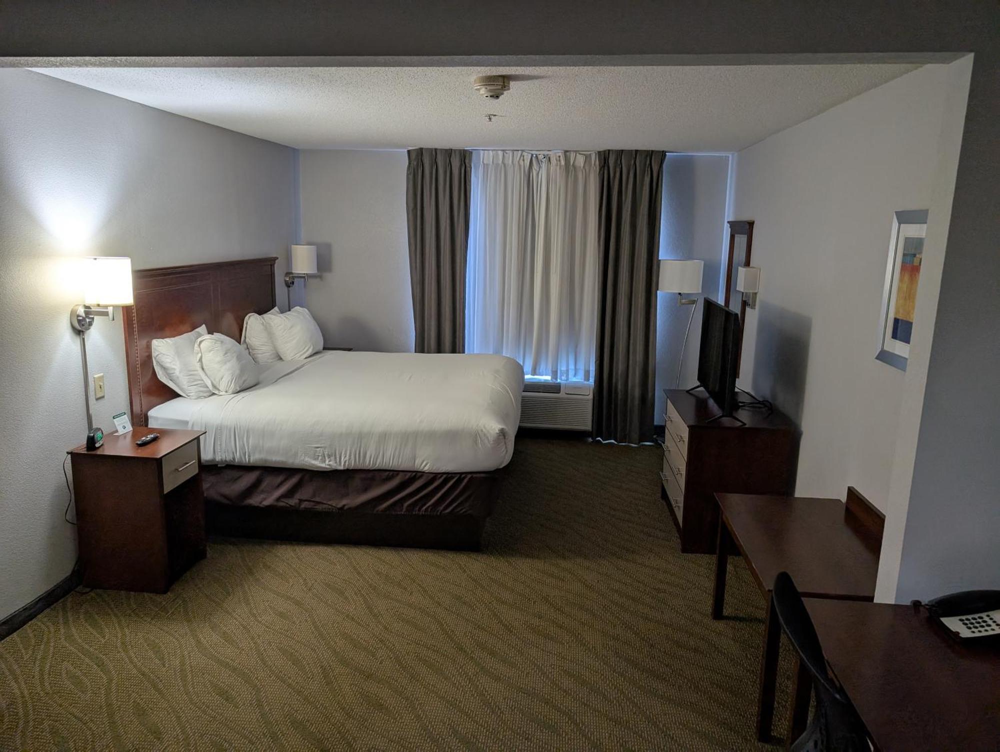 Hotel Wingate By Wyndham Chesapeake Exterior foto
